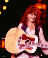 Bonnie Raitt • Shoreline Amphitheatre (Mountain View, CA) • Nov 6, 1993