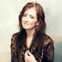 Bonnie Raitt poses for a portrait in Santa Monica, California - circa 1986