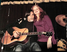 Jackson Browne with Bonnie Raitt - “Friends of Terry Becker Benefit” at The Mint in Los Angeles 3-30-2005