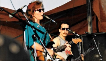 Bonnie Raitt and James 'Hutch' Hutchinson at The Coach House in San Juan Capistrano, California on July 30, 1986