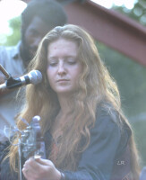 Bonnie Raitt - Philadelphia Folk Festival 1970