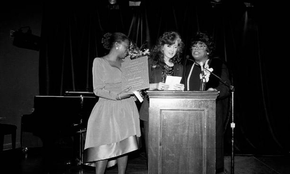 Singer Maxine Brown (Maxine Ella Brown) receives her Pioneer Award from singers Bonnie Raitt (Bonnie Lynn Raitt) and Ruth Brown (Ruth Alston Brown) during the 1990-91 R&B Foundation Pioneer Awards at Tatou in New York, NY on February 21, 1991