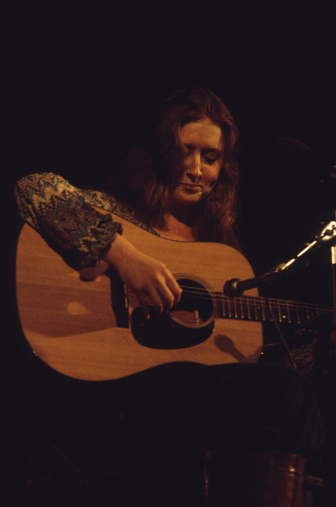 Bonnie Raitt - The Jabberwocky Club, Syracuse University, Syracuse, 27 March 1971